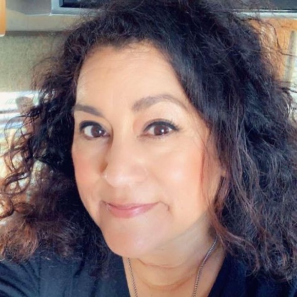 Meet your Posher, Shelly - Picture 1 of 1